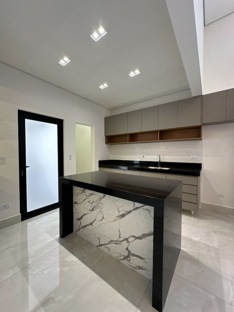 Casa, 3 quartos, 196 m² - Foto 4