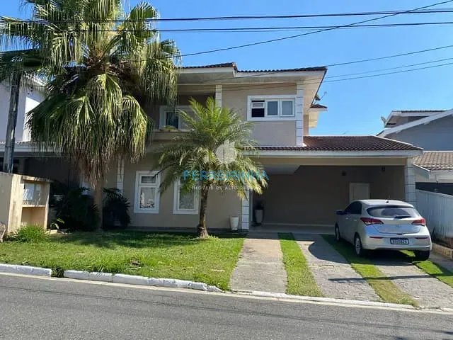 Casa com 358m² 4 quartos e 3 banheiros, à venda, no bairro Urbanova em São José dos Campos