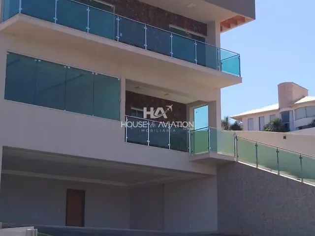 Casa com 579m² 4 quartos e 6 banheiros, para alugar, no bairro Condomínio do Lago 1ª Etapa em Goiânia