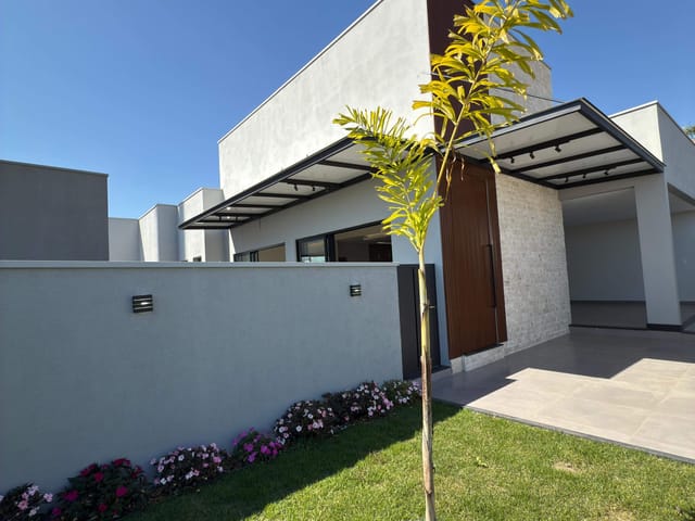 Casa 4 quartos e 5 banheiros, à venda, no bairro Jardim Vila Rica em Lavras