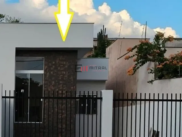 Casa 2 quartos e 1 banheiro, à venda, no bairro Colúmbia em Londrina