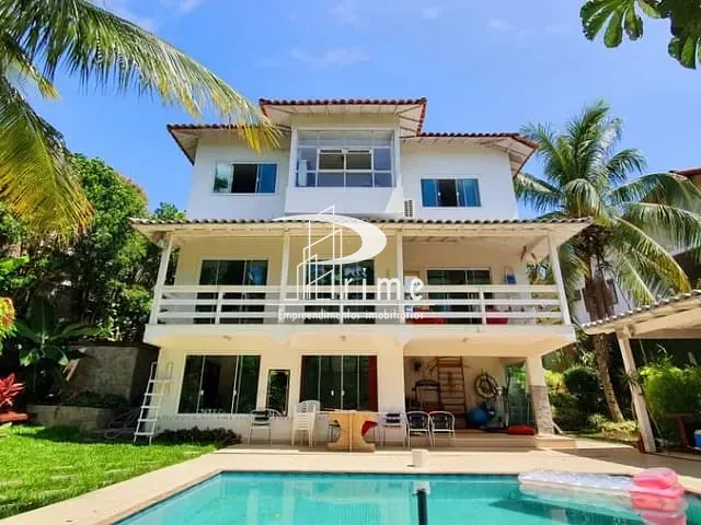 Casa com 550m² 6 quartos e 6 banheiros, para alugar, no bairro Mata Paca em Niterói