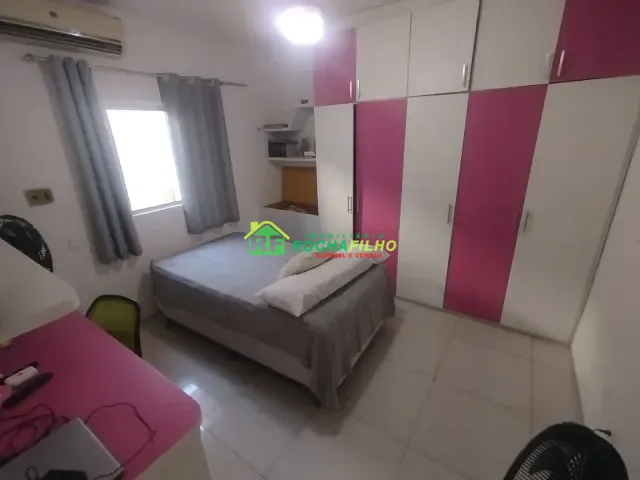 Casa com 239m² 3 quartos e 3 banheiros, para alugar, no bairro Campestre em Teresina
