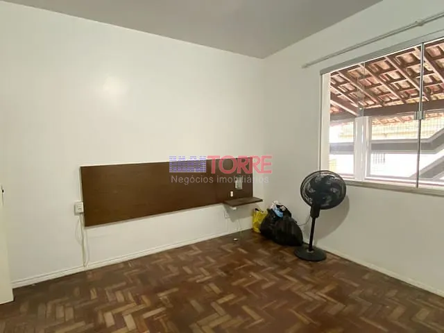 Casa 4 quartos e 2 banheiros, à venda ou para alugar, no bairro Santo Antônio em Itabuna