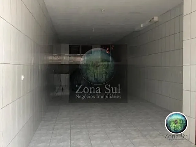 Casa com 378m² 3 quartos e 5 banheiros, à venda, no bairro Cajuru do Sul em Sorocaba