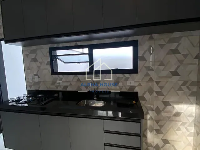 Casa 3 quartos e 2 banheiros, à venda, no bairro FLAMBOYANT em Pindamonhangaba