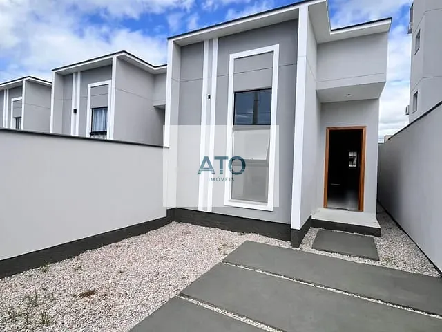 Casa 2 quartos e 2 banheiros, à venda, no bairro Joaia em Tijucas