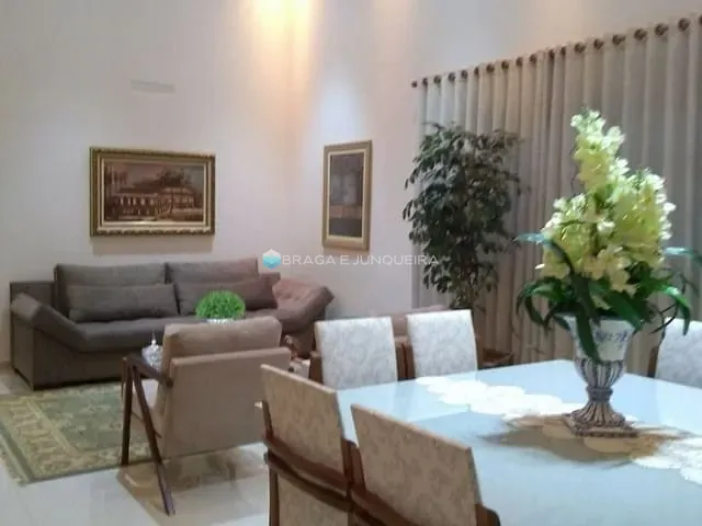 Casa com 474m² 3 quartos e 5 banheiros, à venda, no bairro Condomínio Buona Vitta em São José do Rio Preto