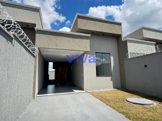 Casa com 200m² 3 quartos e 2 banheiros, à venda, no bairro Jardim Buriti Sereno em Aparecida de Goiânia