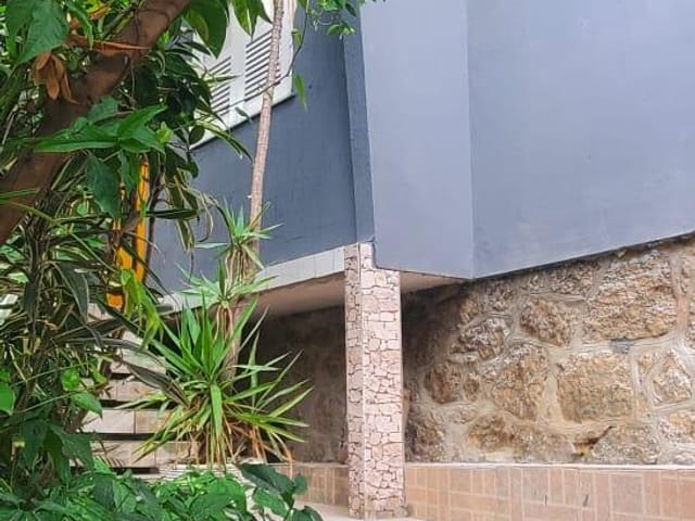 Casa 2 quartos e 1 banheiro, à venda, no bairro Fonseca em Niterói