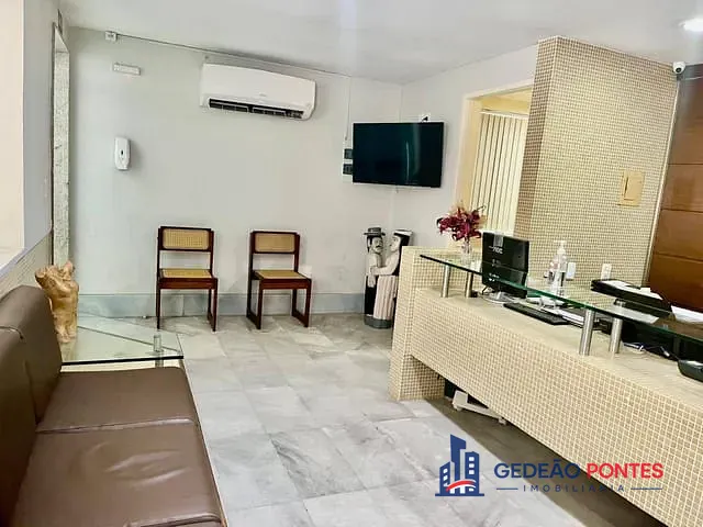 Casa à venda ou para alugar, no bairro Derby em Recife
