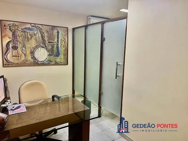 Casa à venda ou para alugar, no bairro Derby em Recife