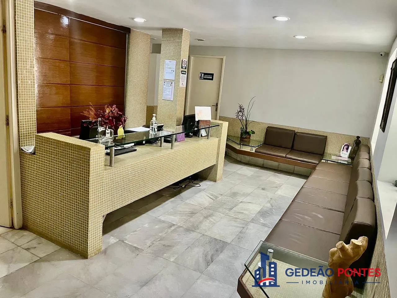 Casa, 1 quarto, 370 m² - Foto 2