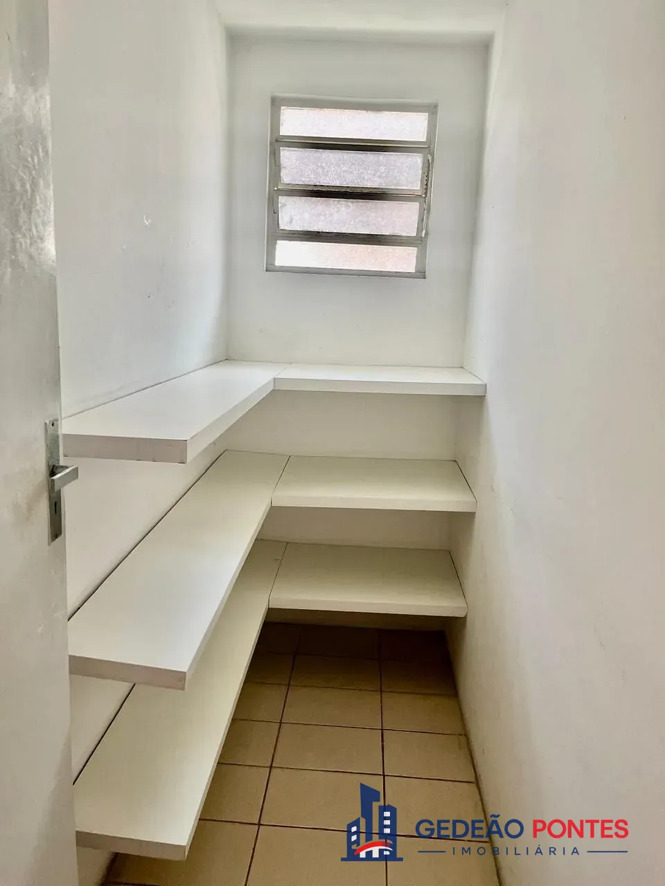 Casa, 1 quarto, 370 m² - Foto 17