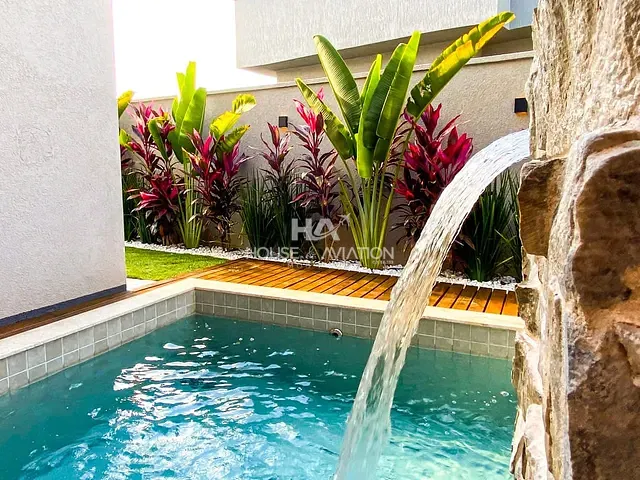 Casa com 372m² 4 quartos e 3 banheiros, à venda, no bairro Terras Alpha Residencial 2 em Senador Canedo