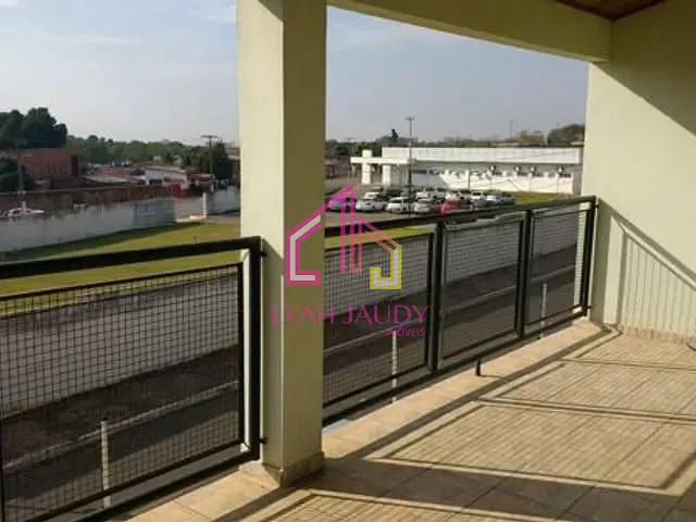 Casa com 190m² 6 quartos e 2 banheiros, à venda, no bairro Morada do Ouro em Cuiabá