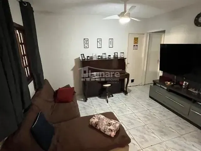 Casa com 127m² 2 quartos e 1 banheiro, à venda, no bairro Vila Caputera em Mogi das Cruzes