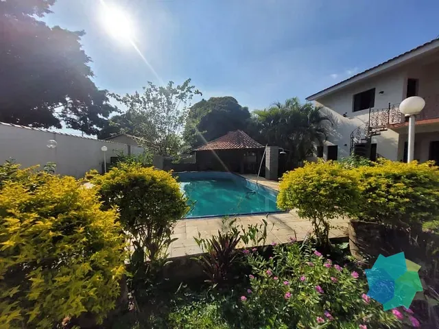 Casa com 1000m² 4 quartos e 2 banheiros, à venda, no bairro Condomínio Zuleika Jabour em Salto