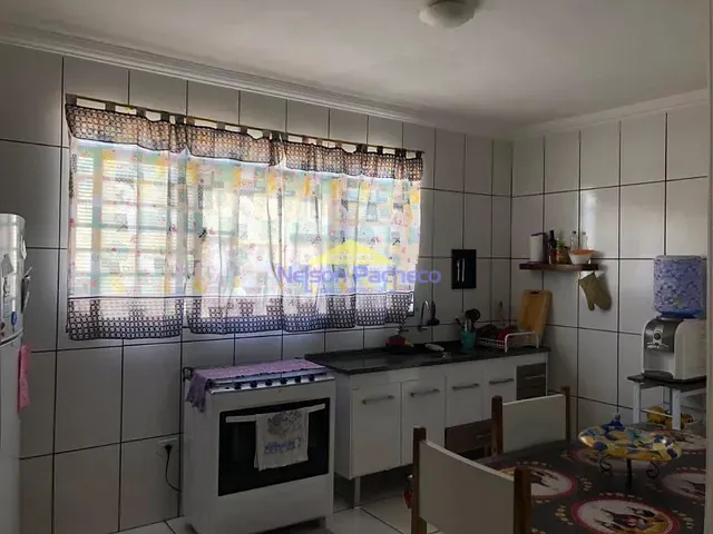 Casa com 353m² 3 quartos e 2 banheiros, à venda, no bairro Centro em Capivari