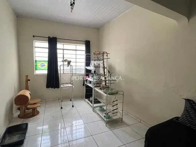 Casa com 210m², à venda, no bairro Centro em Bragança Paulista