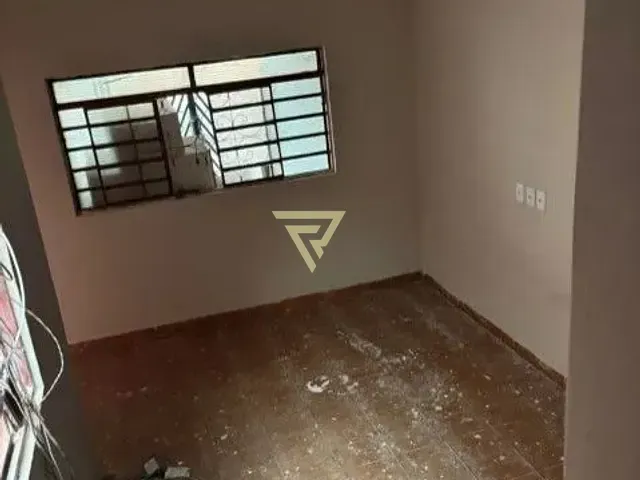 Casa com 150m² 4 quartos e 2 banheiros, à venda, no bairro Ipiranga em Ribeirão Preto
