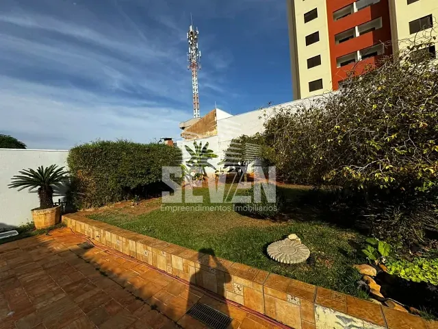Casa com 1056m² 5 quartos e 4 banheiros, à venda, no bairro Jardim Brasil em Bauru