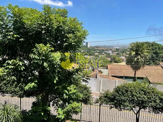 Casa com 1045m² 5 quartos e 3 banheiros, à venda, no bairro Laranjal em Volta Redonda