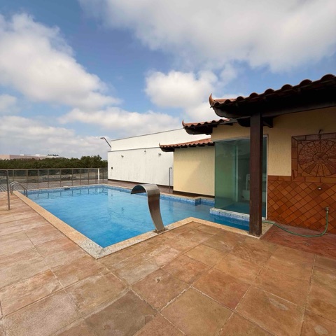 Casa com 960m² 4 quartos e 5 banheiros, à venda, no bairro Portinho em Cabo Frio