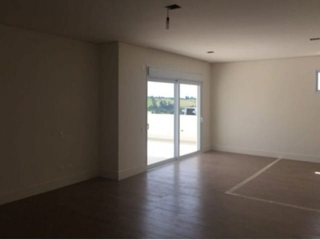 Casa com 450m² 3 quartos e 5 banheiros, à venda, no bairro Terras de São José em São João da Boa Vista