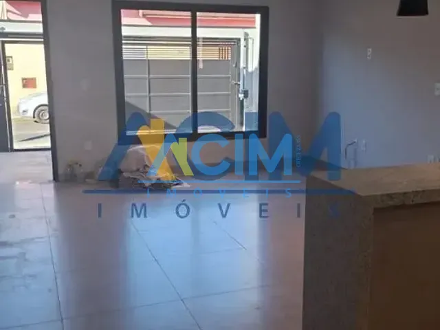 Casa com 150m² 2 quartos e 2 banheiros, à venda, no bairro Jardim Roseira de Cima em Jaguariúna