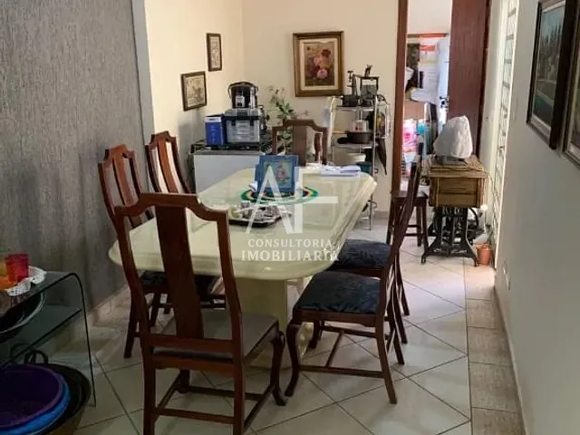Casa com 160m² 2 quartos e 2 banheiros, à venda, no bairro Areão em Taubaté