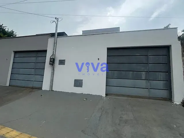 Casa 3 quartos e 2 banheiros, à venda, no bairro Parque Veiga Jardim em Aparecida de Goiânia