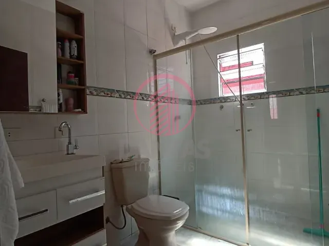 Casa 3 quartos e 1 banheiro, à venda, no bairro Bela Vista em Osasco