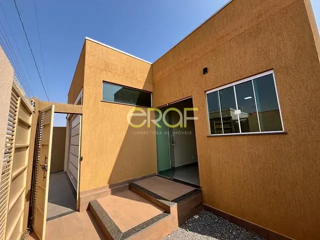 Casa com 200m² 3 quartos e 2 banheiros, à venda, no bairro Setor Nordeste em Formosa
