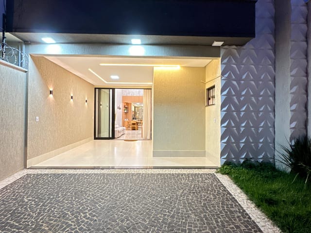 Foto do Casa - Parque Amazônia, casa 150m2, 3 suites, churrasqueira a carvao | M360 Imóveis