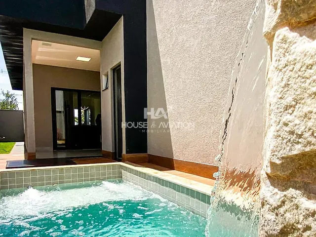 Casa com 360m² 4 quartos e 5 banheiros, à venda, no bairro Terras Alpha Residencial 1 em Senador Canedo