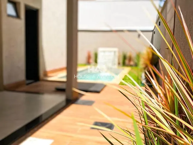 Casa com 360m² 4 quartos e 5 banheiros, à venda, no bairro Terras Alpha Residencial 1 em Senador Canedo