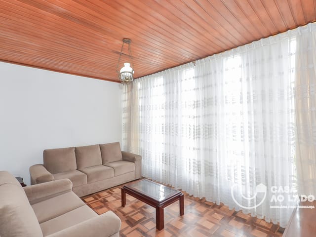 Casa 3 quartos e 3 banheiros, à venda, no bairro Boa Vista em Curitiba