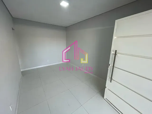 Casa com 175m² 4 quartos e 2 banheiros, à venda, no bairro Morada da Serra em Cuiabá