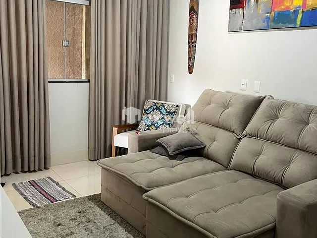 Casa com 212m² 2 quartos e 2 banheiros, à venda, no bairro Residencial Solar Central Park em Aparecida de Goiânia