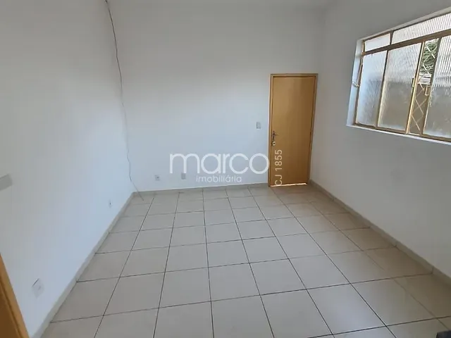 Casa 3 quartos e 1 banheiro, à venda, no bairro Vila Morais em Goiânia