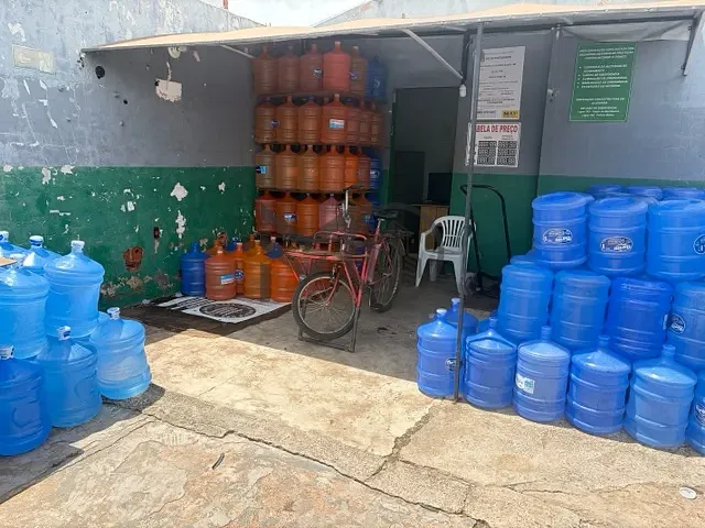 Casa com 250m², à venda, no bairro CPA 3 em Cuiabá