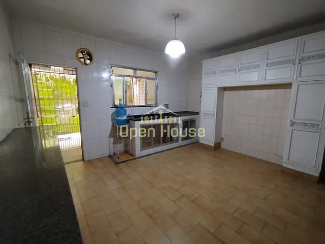 Casa 3 quartos e 5 banheiros, à venda, no bairro Centro em Barra Mansa
