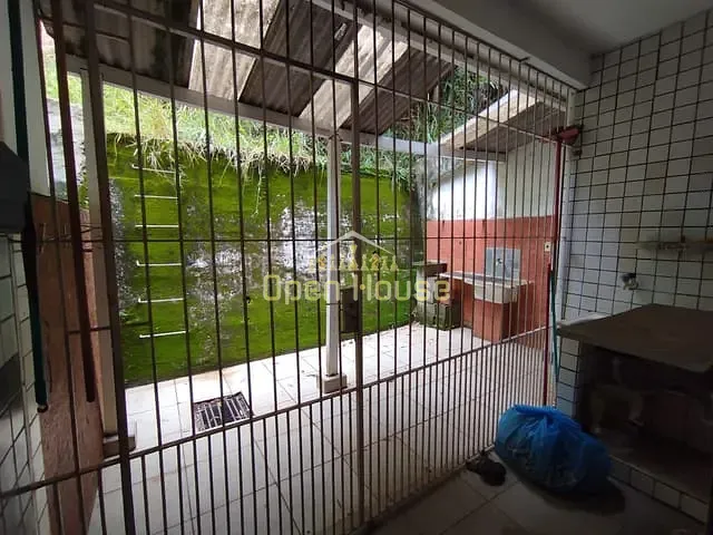 Casa 3 quartos e 5 banheiros, à venda, no bairro Centro em Barra Mansa