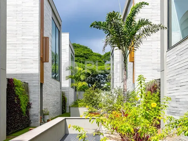 Casa 4 quartos e 6 banheiros, à venda, no bairro Brooklin Paulista em São Paulo