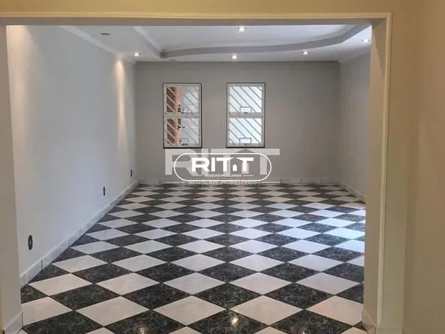 Casa com 312m² 4 quartos e 4 banheiros, para alugar, no bairro Jardim Nova Europa em Campinas