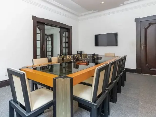Casa com 576m², à venda, no bairro Pacaembu em São Paulo