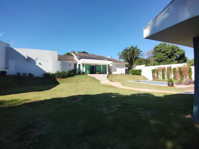 Casa com 1453m² 4 quartos e 4 banheiros, à venda, no bairro Vila Martins em Apucarana