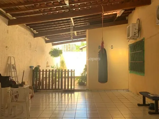 Casa 4 quartos e 4 banheiros, à venda, no bairro Ininga em Teresina