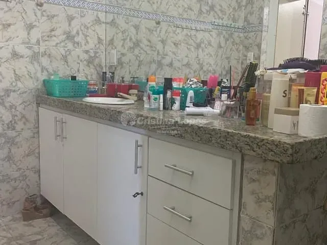 Casa 4 quartos e 4 banheiros, à venda, no bairro Ininga em Teresina
